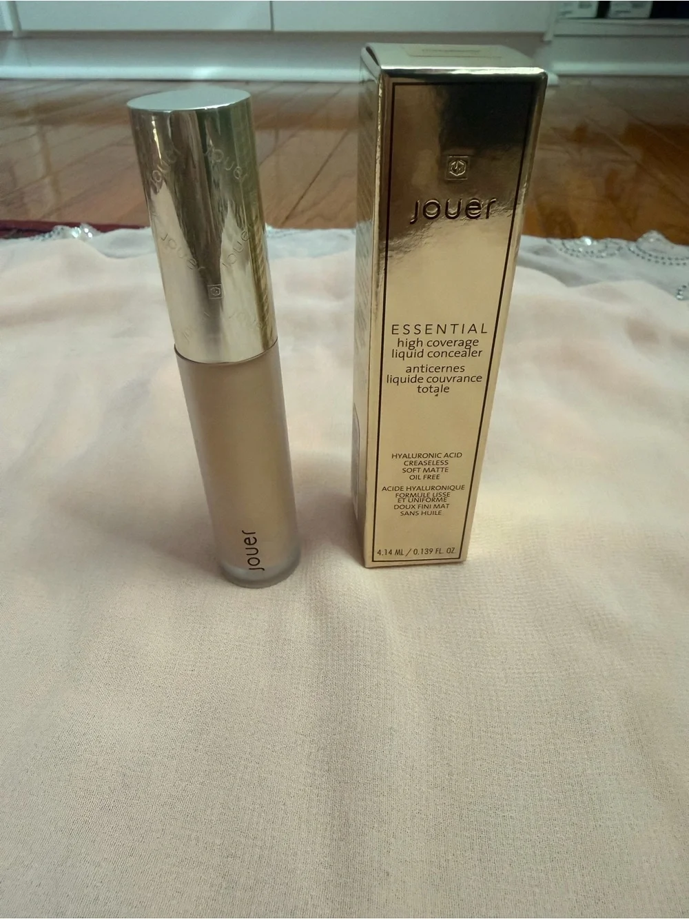Jouer Essential High Coverage Liquid Concealer - Macadamia